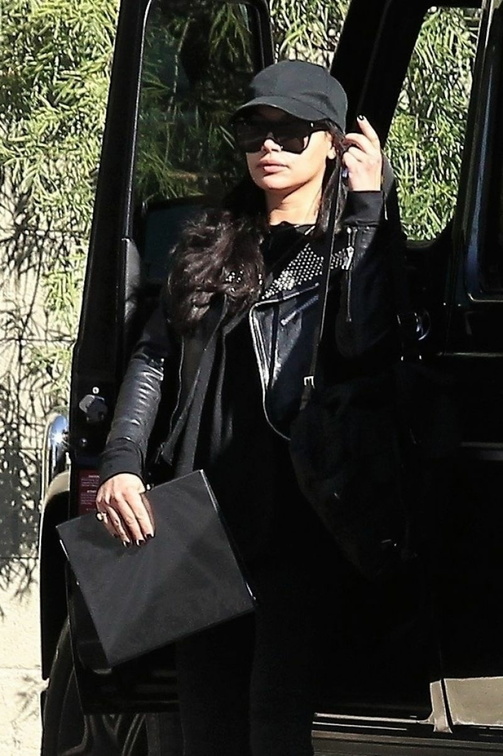 naya-rivera-out-and-about-in-los-angeles-01-22-2018-6.jpg
